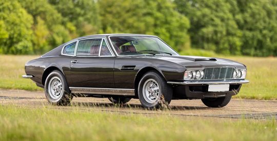 De Aston Martin van acteur Orlando Bloom