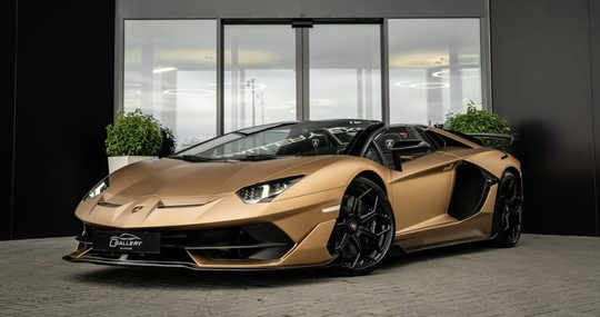 Lamborghini Aventador SVJ Roadster Mo Bicep