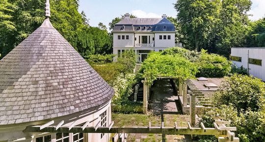 Buitenaanzicht van landgoed Endymion in Bloemendaal