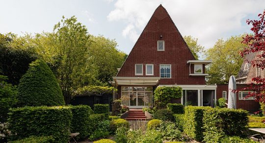 De villa in Amsterdam