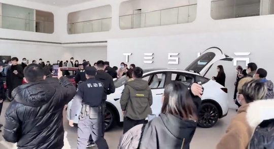 Boze Tesla-klanten