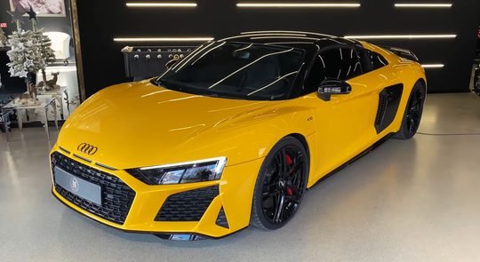 Audi R8