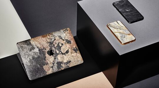 Illustratie voor: Must-have: Marmeren hoesjes voor je iPhone en MacBook van Roxxlyn