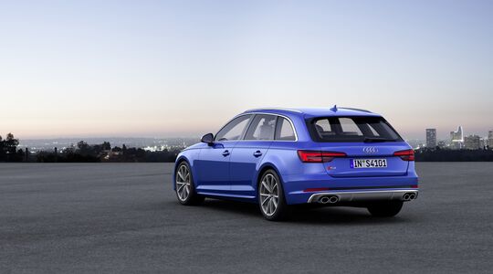 Illustratie voor: V6 turbomotor met 354 pk voor de nieuwe Audi S4 Avant