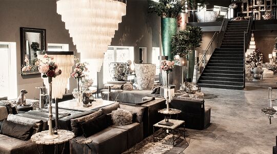 Cravt Showroom - Pure Luxe