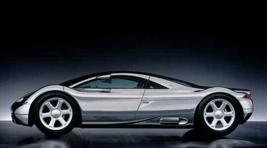 Illustratie voor: Audi quattro Spyder en de Audi Avus quattro op Techno Classica