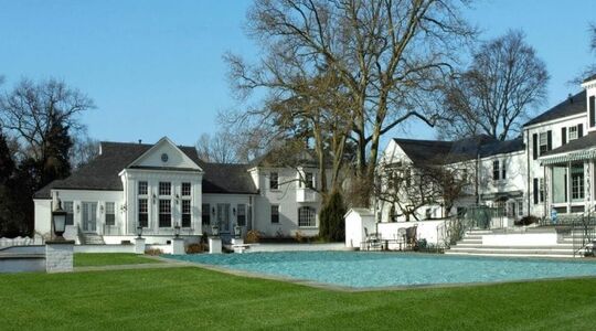 Illustratie voor: Binnenkijken Bij: Donald Trump’s Villa van € 39 Miljoen