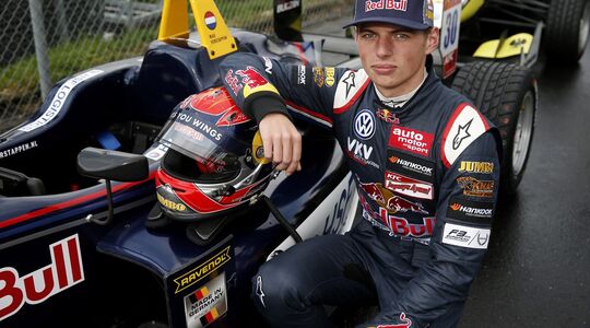 Illustratie voor: Max Verstappen Zet met 4e Plek in Spanje Beste Kwalificatie Ooit Neer