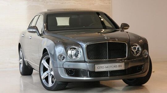 Illustratie voor: Pure Luxe Cars: Te Koop Bentley Mulsanne 6.7 Speed Premier Specification