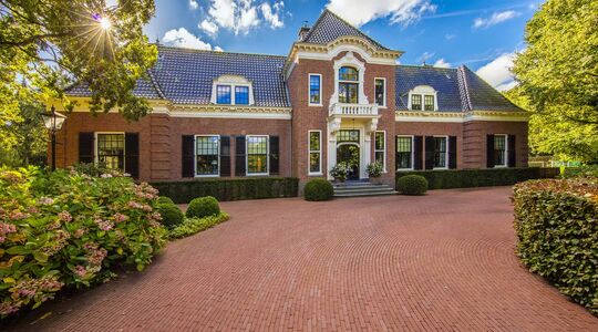 Illustratie voor: Luxury Living: Het Mooiste Landgoed wat in Aerdenhout te Koop Staat