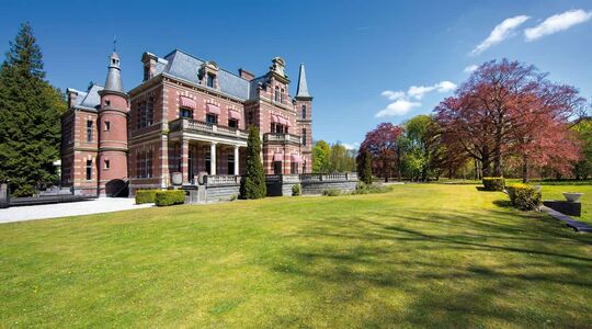 Illustratie voor: Luxury Living: Historisch Landgoed in Overveen te Koop voor € 8.750.000