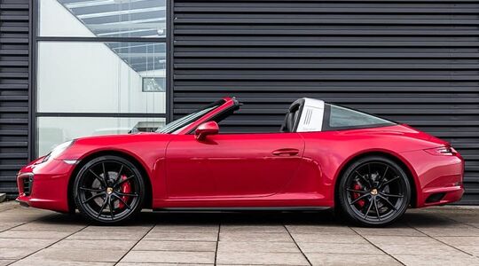 Illustratie voor: Bijna Nieuwe Porsche 911 Targa 4S (PDK) Nu Te Koop Voor € 169.950