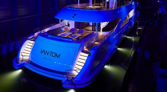Heesen Yachts project alba VanTom Pure Luxe