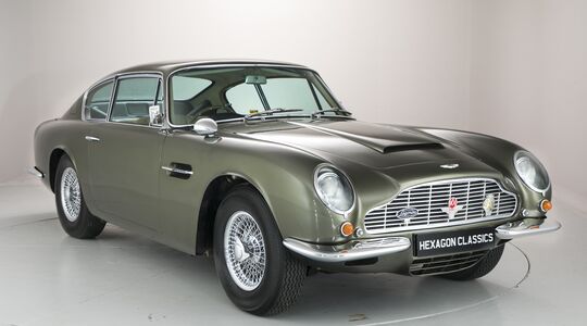 Aston Martin DB6 Mark II Vantage Pure Luxe