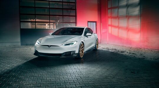 Novitec Tesla Model S tuner Pure Luxe