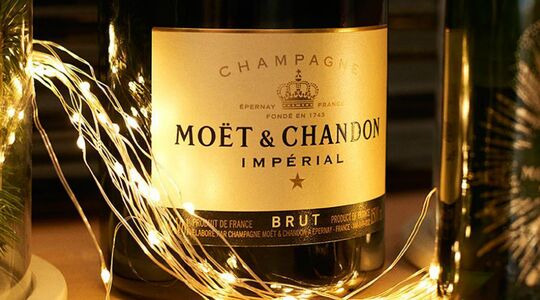 onze selectie beste champagnes voor nieuwjaar Pure Luxe