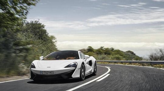 McLaren 570GT Design Edition Pure Luxe