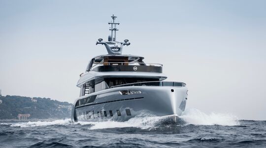 dynamiq porsche gtt 115 hybride superjacht Pure Luxe