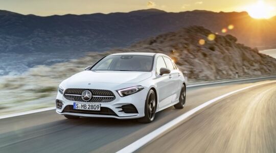 mercedes-benz a-klasse nieuw hatchback Pure Luxe