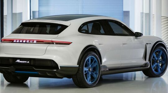 Porsche Mission E Cross Turismo Genève Autoshow Pure Luxe