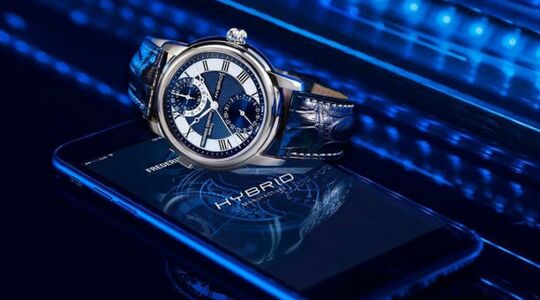 frederique constant hybrid watch horloge smartwatch mechanisch horlogerie Pure Luxe
