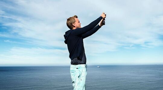 top dj avicii tim bergling overleden muscat masqat Oman hotelkamer Pure Luxe