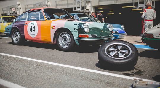 paul smith porsche 911 art car james turner Pure Luxe