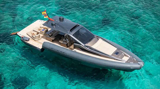 anvera 48 jacht tender Pure Luxe