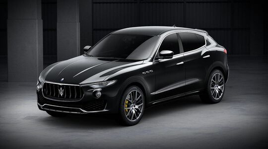 hertz europe maserati levante autoverhuur Pure Luxe