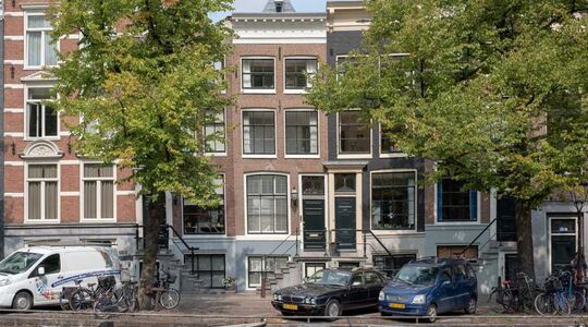 jeroen van koningsbrugge acteur grachtenpand verkoop Pure Luxe