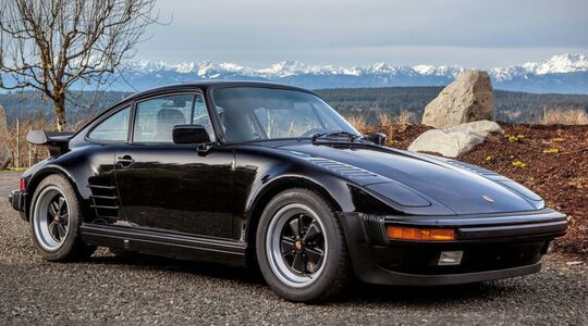 Porsche 930 PURE LUXE