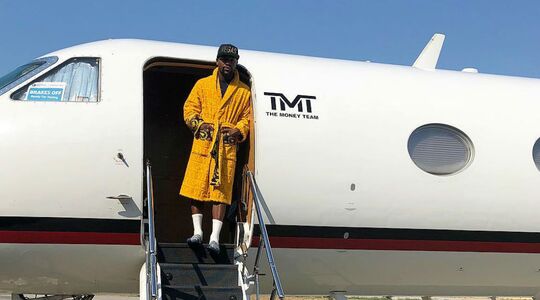 floyd mayweather dj khaled crypto currency Pure Luxe