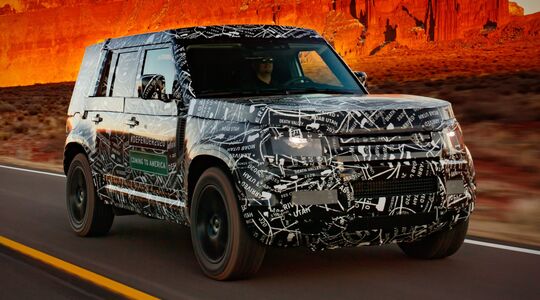 land rover defender 2020 Pure Luxe
