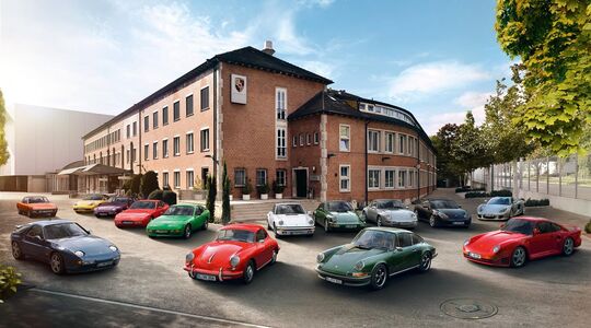 porsche-classic-drivers-manuals-handleidingen-Pure-Luxe