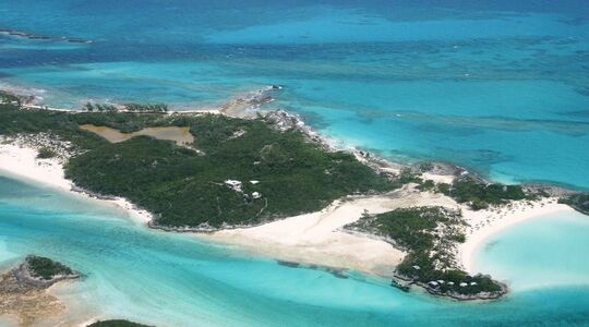 fyre festival eiland bahama's hg christie Pure Luxe