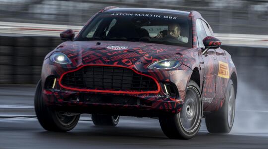 aston martin dbx suv Pure Luxe