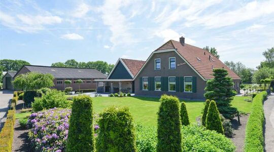 woonboerderij donny van de beek nijkerkerveen ajax Pure Luxe