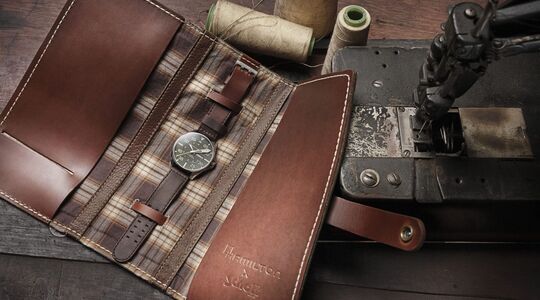 Hamilton Khaki Pilot SCHOTT New York City Pure Luxe
