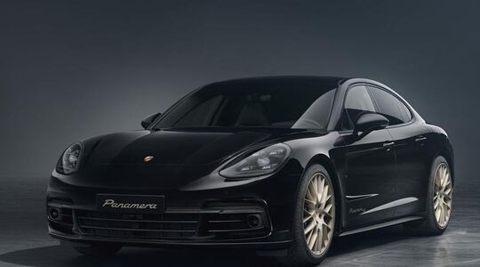 porsche panamera 10 years edition Pure Luxe