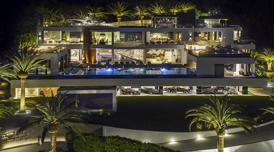 villa bel air autoverzameling bruce makowsky amerika Pure Luxe