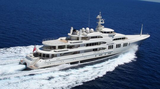 superjacht ecstasea st. maarten crash Feadship Pure Luxe
