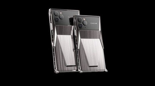 cybertruck iphone 11 caviar rusland titanium tesla Pure Luxe