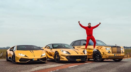 joel beukers gouden lamborghini urus Pure Luxe