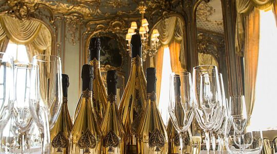 formaten wijn flessen champagne bottles Pure Luxe