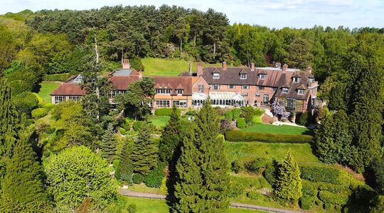 queen drummer roger taylor woning savills Pure Luxe