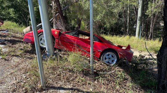 Ferrari F40 crash Australië Pure Luxe