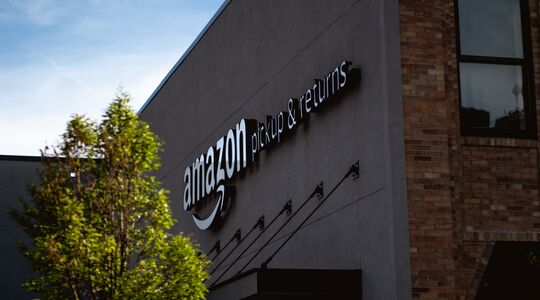 Jeff Bezos vermogen Amazon CEO Bloomberg Pure Luxe