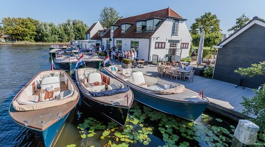 LongIsland Yachts jachthaven Allemansgeest Pure Luxe