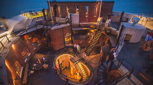 Spitbank Fort woning residentie Pure Luxe