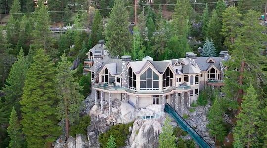 mansion